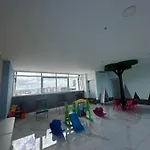 Apartamento Frente Al Mar Con Vista Panoramica En Avenida Balboa, Panama